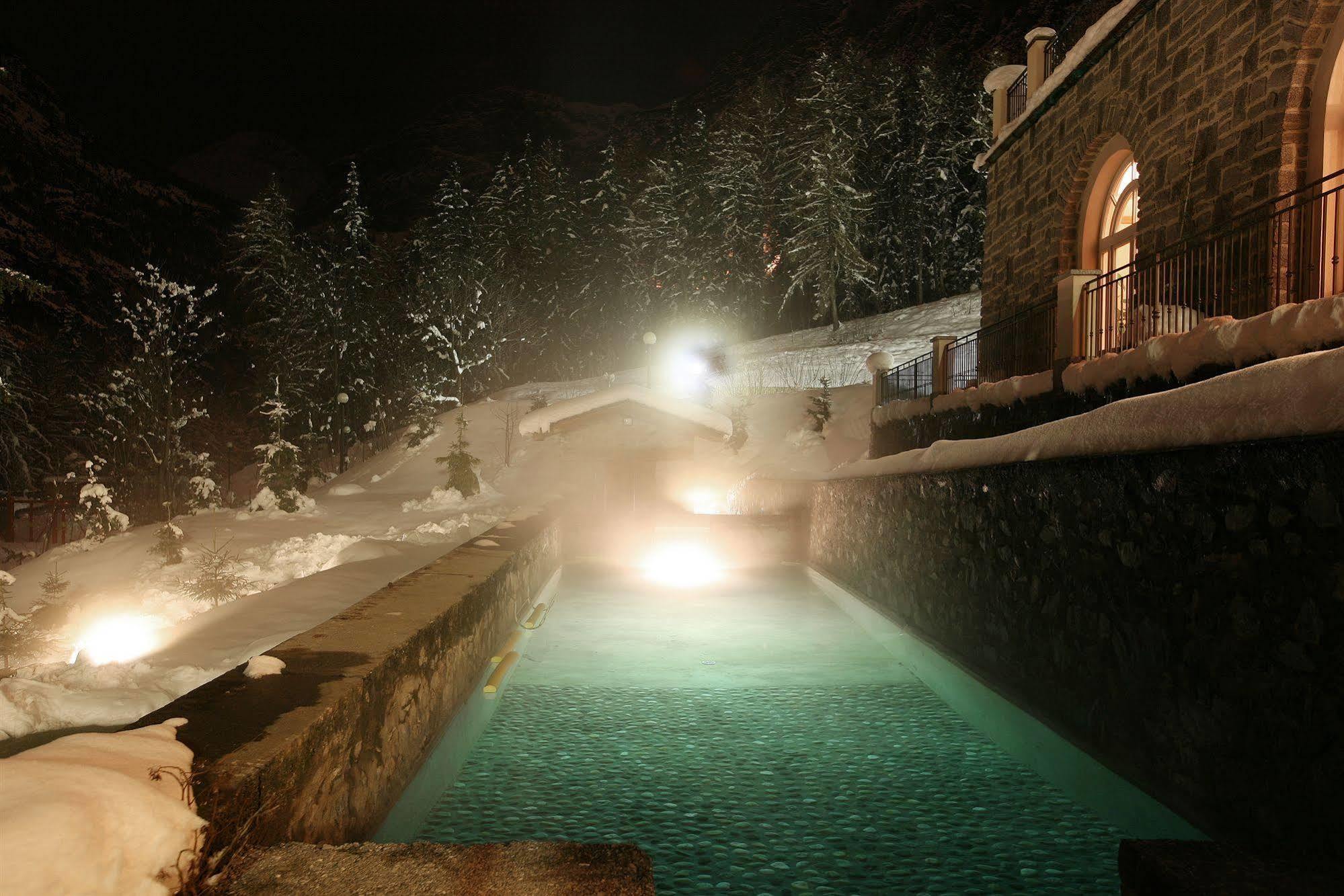 Qc Terme Grand Hotel Bagni Nuovi Bormio Eksteriør bilde The thermal springs of Poligon
